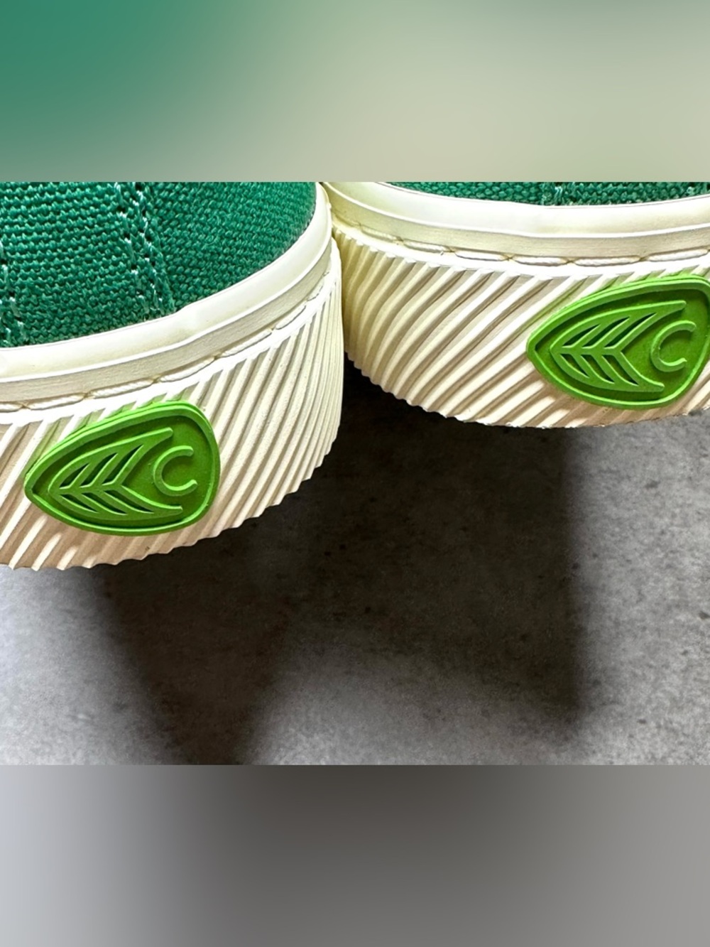 Cariuma Green Canvas Sneakers Women’s Size 9 - Picture 7 of 8